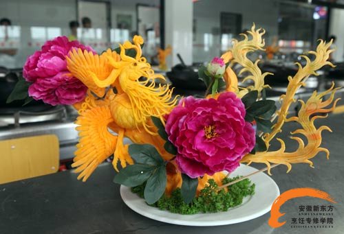 大厨精英专业   努力两年  成就一生