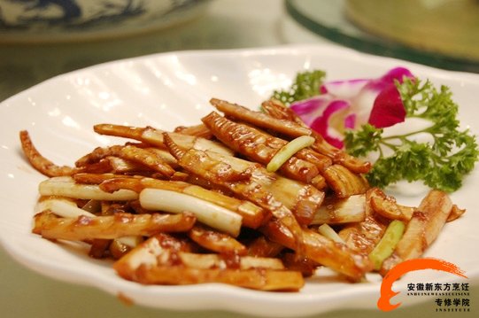 安徽新东方烹饪油焖春笋