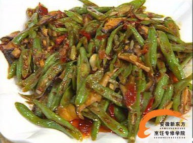 安徽新东方烹饪教你做鱼香豆角