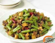 安徽新东方教你如何制作肉末豇豆