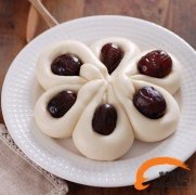 蜜枣馒头的简易制作方法