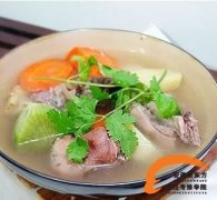 秋季进补食谱之清炖羊肉