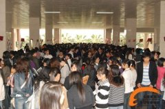 网易独家报道——学厨师 做职场“金蓝领”