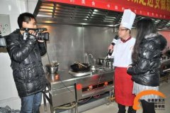 美女厨娘活动现场直击（二）