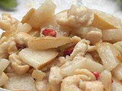 润肺开胃菜-雪梨炒鸡片