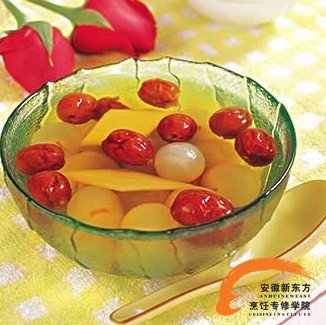 中高考生多吃含维C水果缓解考前紧张