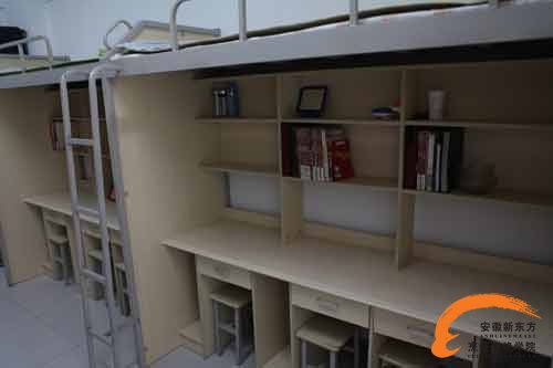 学生宿舍-书桌区