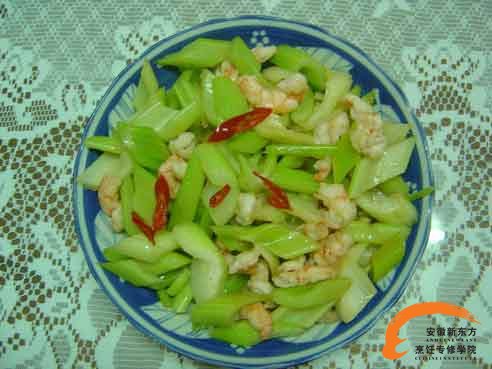 海米芹菜的制作方法