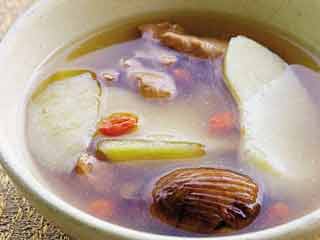 秋季养生汤系列之四:淮杞蜜枣煲瘦肉