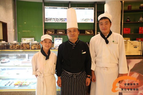 学西点蛋糕制作将来工资待遇怎么样？
