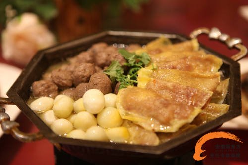 金牌大厨专业阶段课程：常用原料操作和简单火锅制作技术