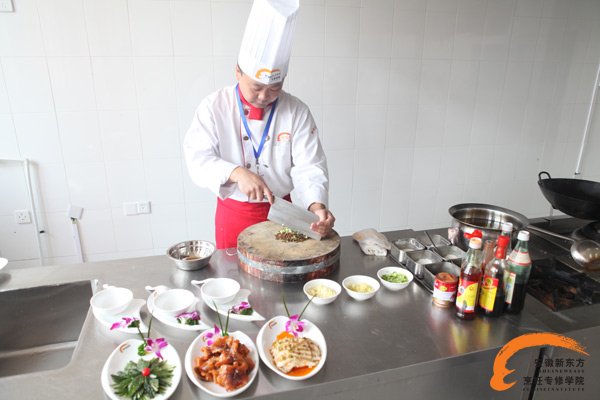 退伍军人学什么技术 学厨师成就第二人生