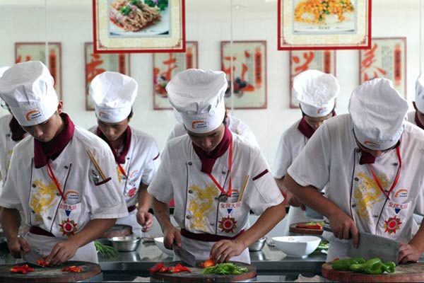 安徽新东方：中餐申遗  要求厨师软硬件都须过硬