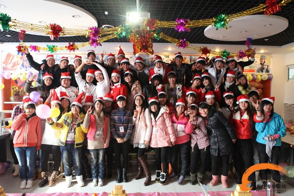 安徽新东方全体师生祝大家蛇年快乐！新年祝福语大汇总