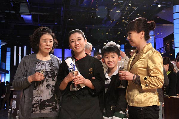 祝贺新东方学子赵丹荣膺“顶级厨师”全国总冠军