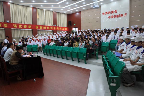 2013年温情初夏毕业典礼暨家长见面会