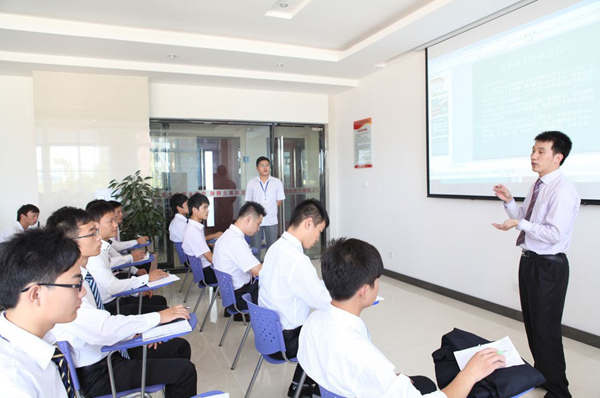 史上最难就业季  安徽新东方烹饪学子好就业