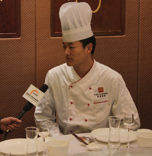 关注毕业生    真情就业回访