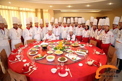 向市场需求看齐　职校生领跑“史上最难”就业年