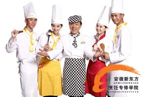 黄渤受邀担任新东方烹饪教育品牌形象大使