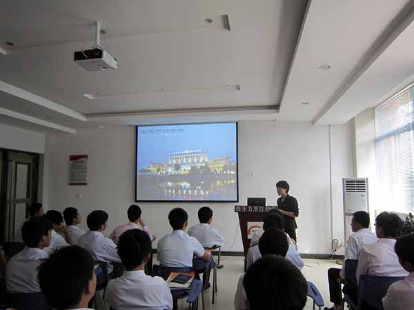 嘉兴隆聚餐饮集团来安徽新东方开展专场招聘会