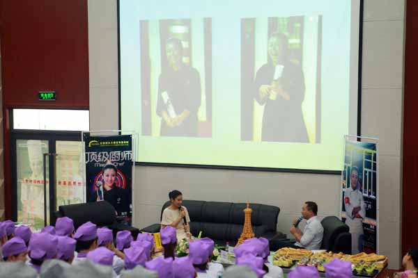 《顶级厨师》冠军赵丹亲临安徽新东方分享成功经验