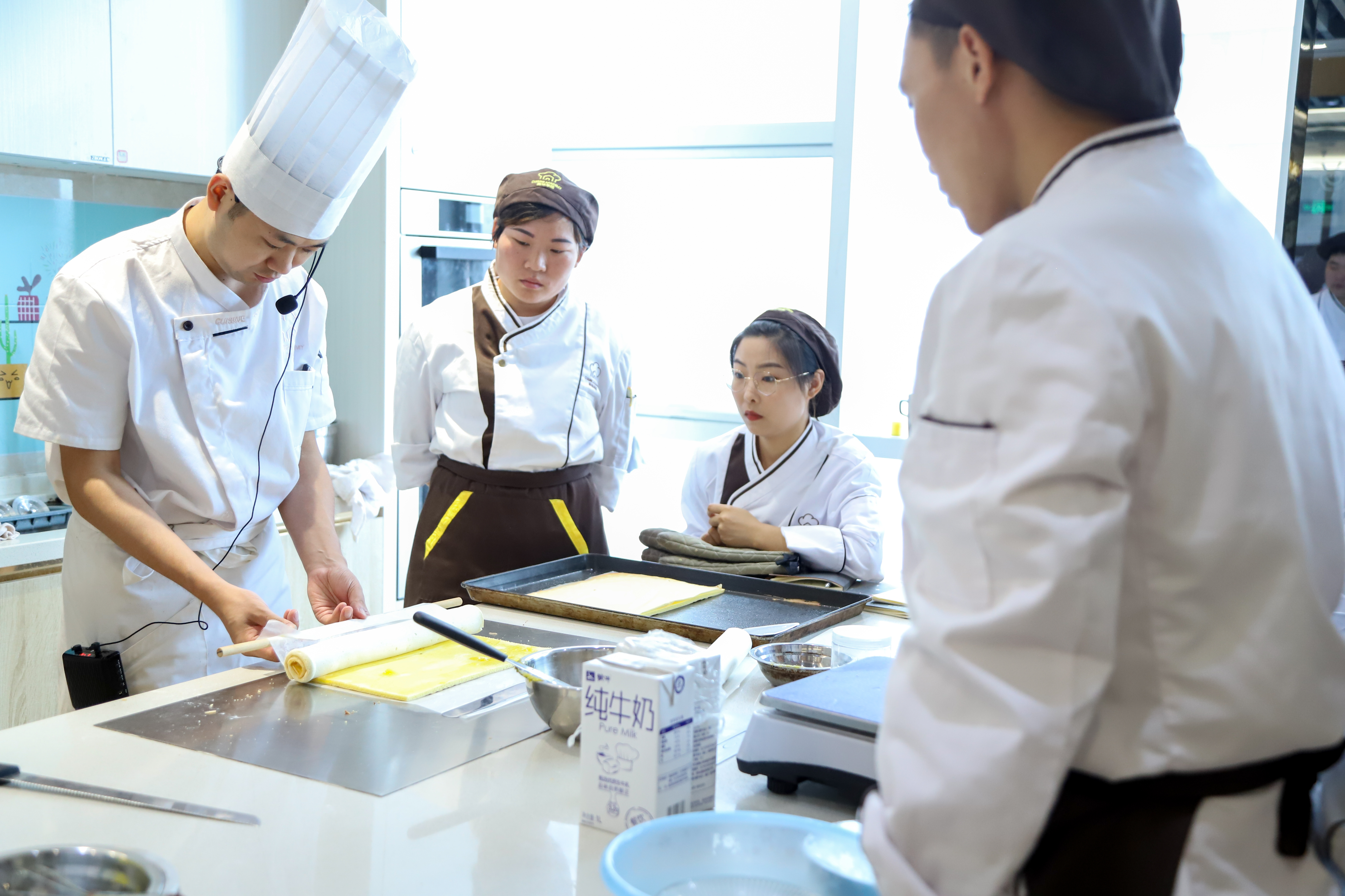 学西点学费 \